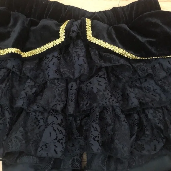 NWT DOLLS KILL Dolls Kill Pirate Maiden Costume - Ren-Faire Crop Top Mini Skirt - Picture 12 of 15